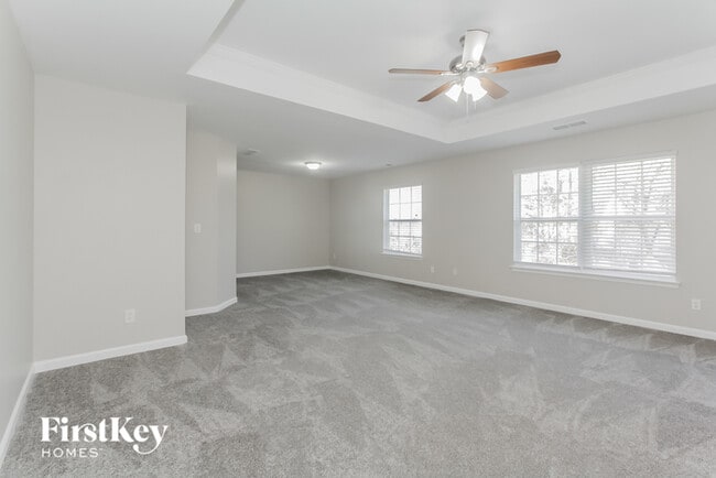 Building Photo - 4786 Turnridge Court Northwest