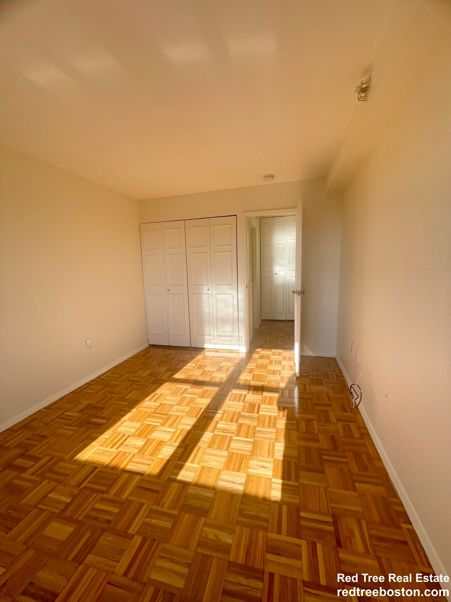 Building Photo - 175 Freeman St