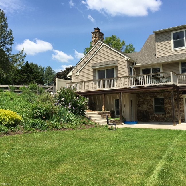 Primary Photo - 2401 Brintons Bridge Rd