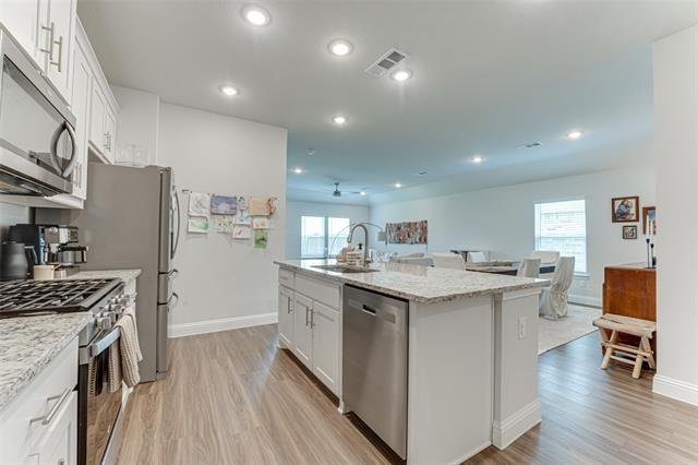 Building Photo - 508 Vasant Dr