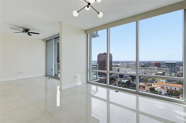 Building Photo - 150 E Robinson St