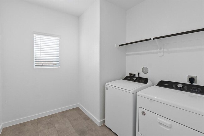 Building Photo - 2507 Chivalry Ln