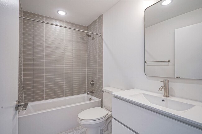 Building Photo - 2654 Coral St