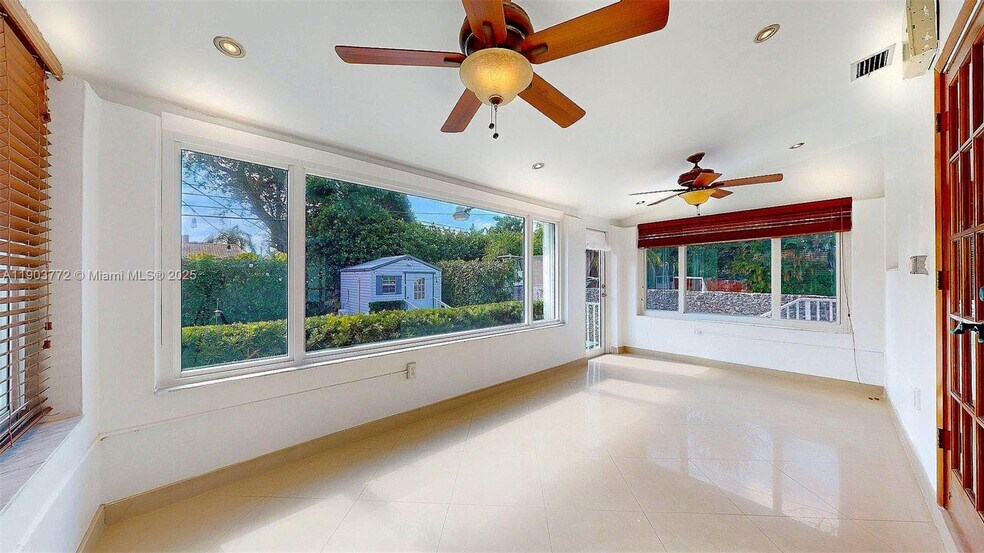 Building Photo - 3770 SW 1st St