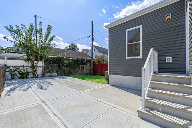 Building Photo - 204 John F. Kennedy Blvd