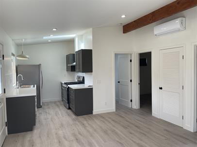 Building Photo - 2BR/1BA Recently Built Private ADU