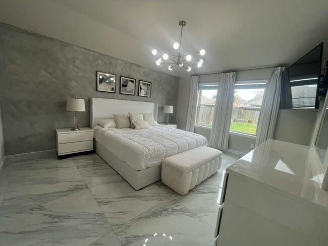 Building Photo - 22623 Theodoli Dr