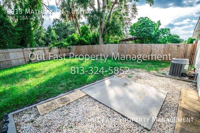 Building Photo - 6913 Mathers Ln