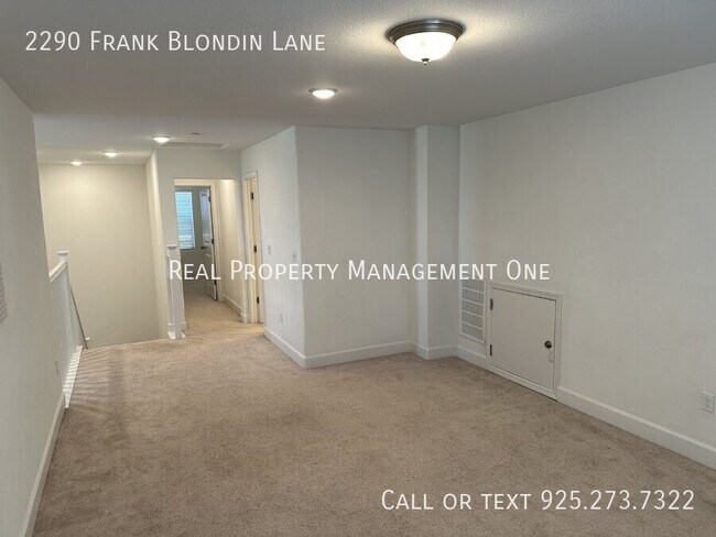 Building Photo - 2290 Frank Blondin Ln