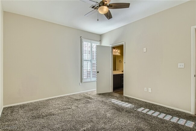 Building Photo - 2726 Wood Drift St