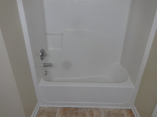 Building Photo - 2440 Hampton Estates Dr SW