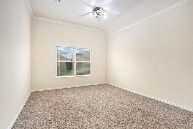 Building Photo - 2311 Langley Dr