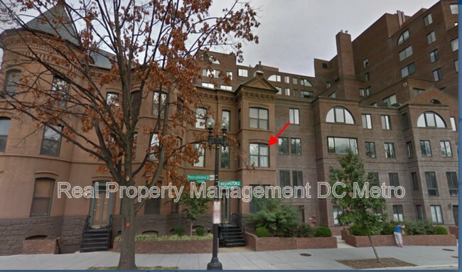 Building Photo - 3 Washington Cir NW