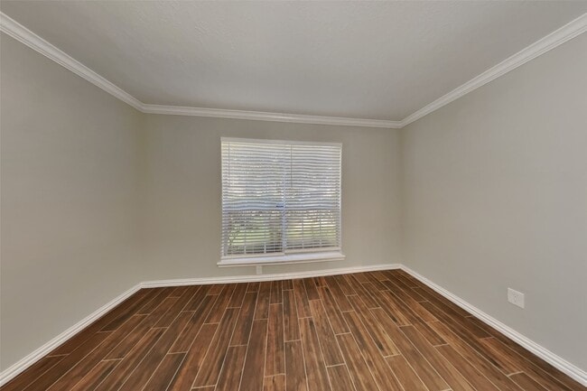 Building Photo - 16418 Wellers Way