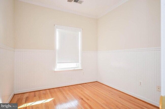 Building Photo - 307 Ridgemont Ave