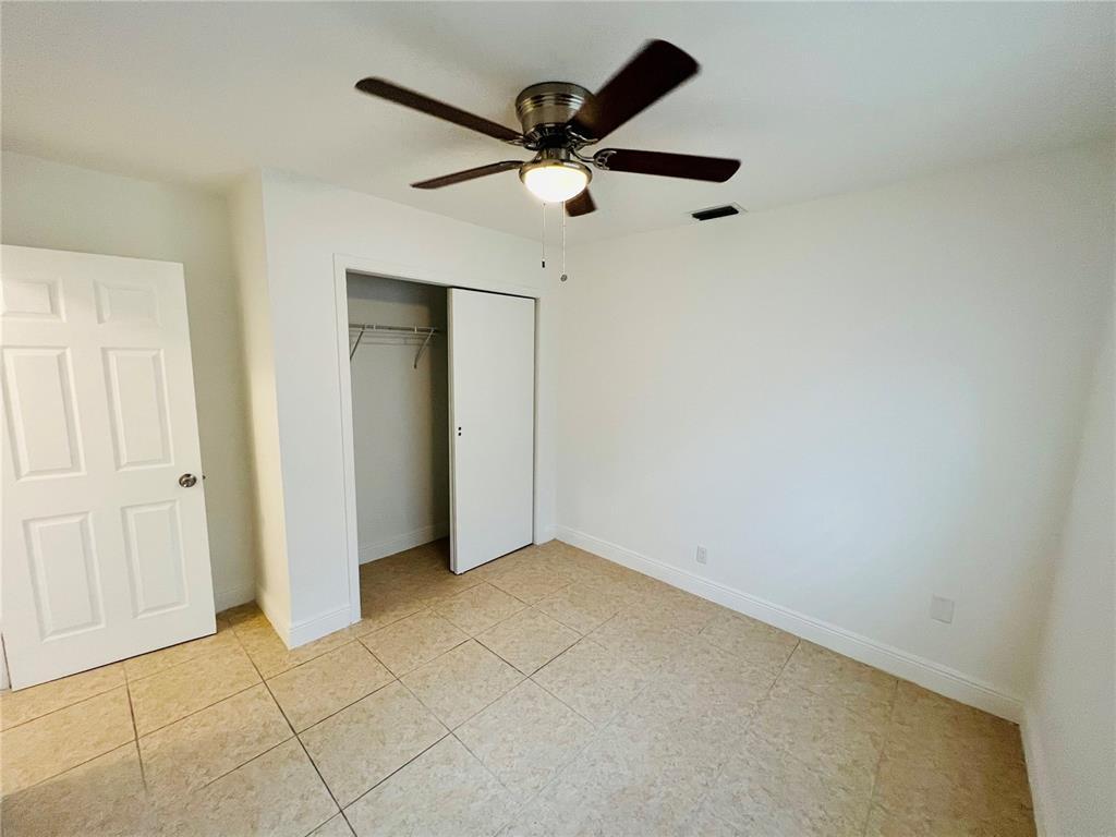 Building Photo - 3962 NW 36th Way