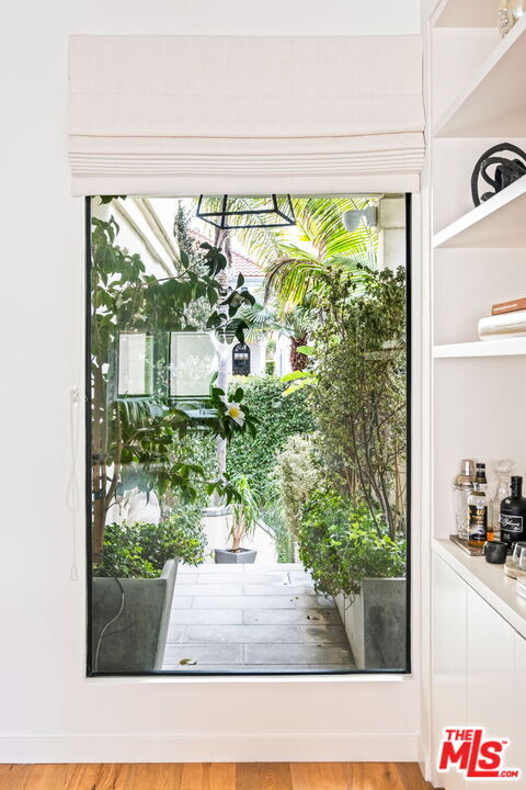 Building Photo - 129 Outrigger Mall