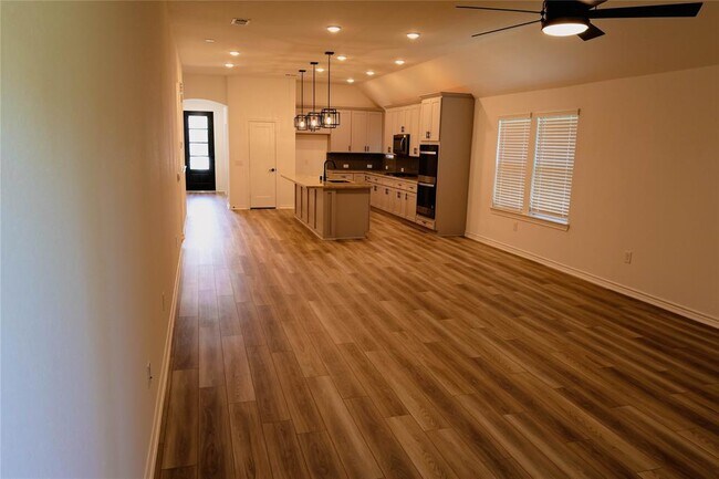 Building Photo - 14534 Clementine Hall Dr