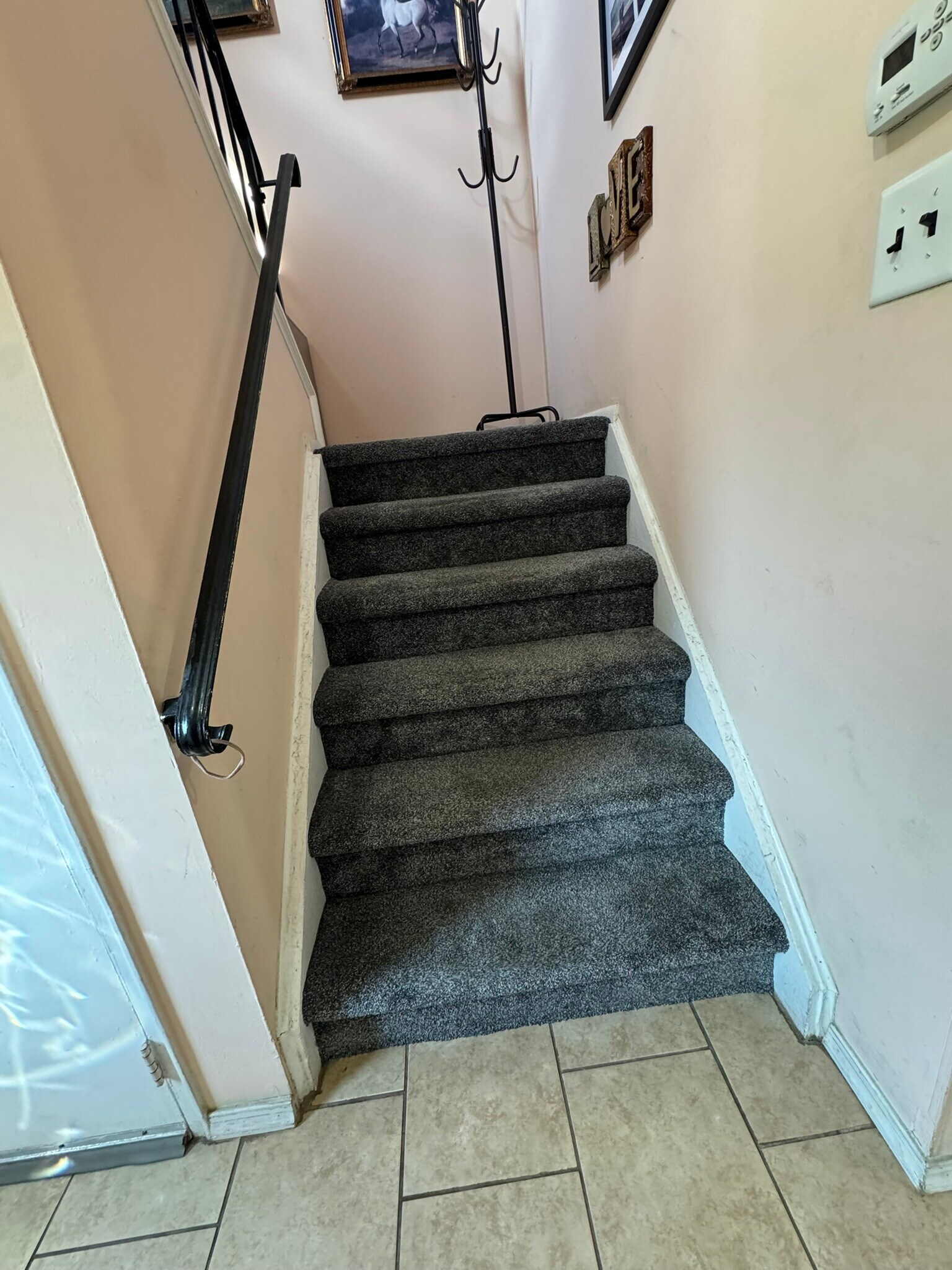 upstair staircase - 1908 Ironwood Ln
