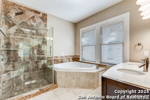 Building Photo - 330 W Gramercy Pl