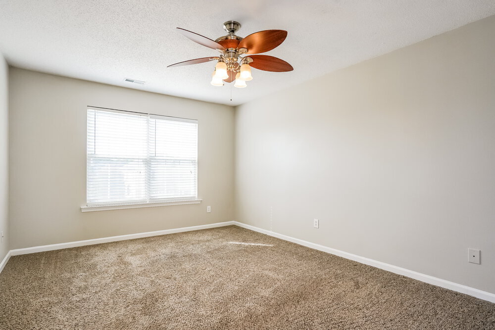 Building Photo - 7330 Great Laurel Dr