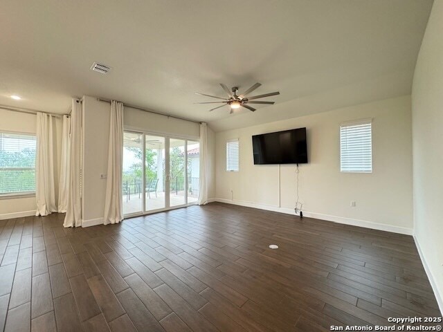 Building Photo - 203 Calming Agave Wy