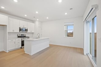 Building Photo - NEW CONSTRUCTION - 4 Bed 3 Bath Single Family Home in Cottage Grove with 2 Car Garage