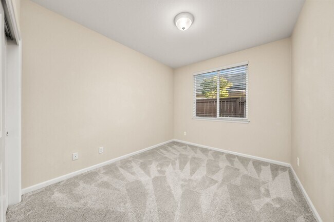 Building Photo - 7405 Rothschild Ct
