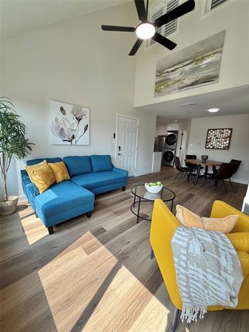 Building Photo - 3129 Sondra Dr