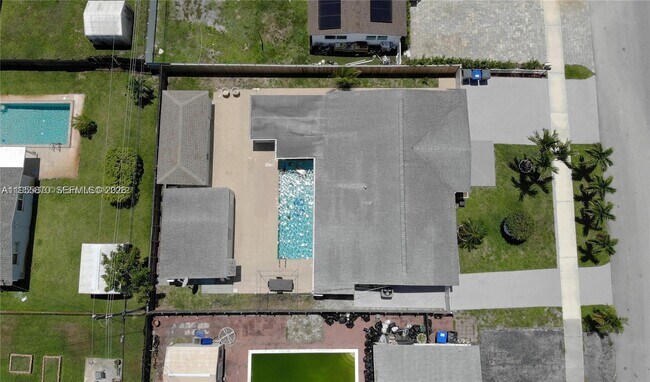 Building Photo - 7150 Coolidge St