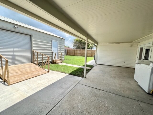 Building Photo - 2532 Misty Meadows Dr