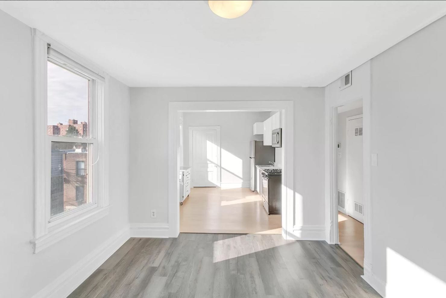 Building Photo - 5815 Ellsworth Ave