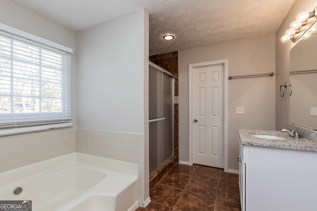 Building Photo - 3093 Glynn Mill Dr