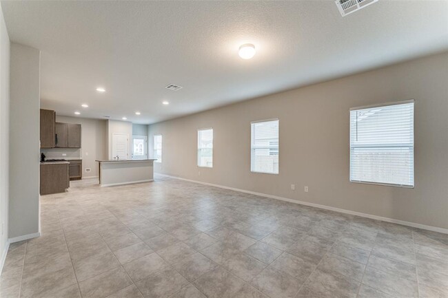 Building Photo - 105 Shugart St