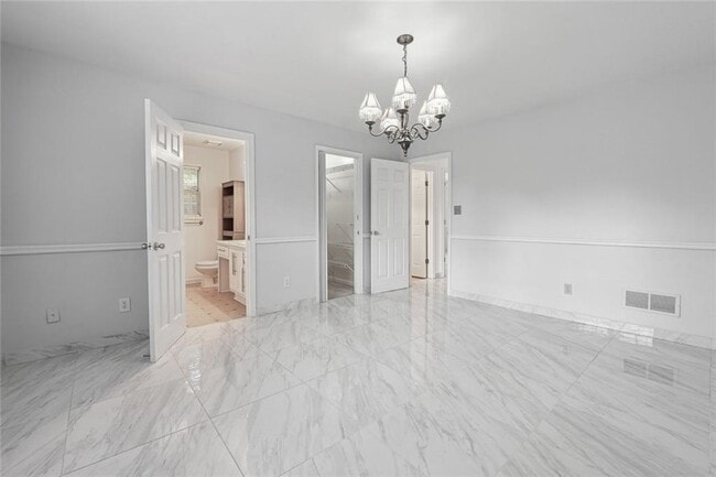 Building Photo - 3149 Lakeview Pkwy