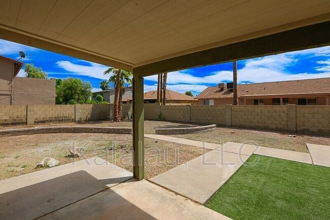 Building Photo - 1259 W Kiva Ave