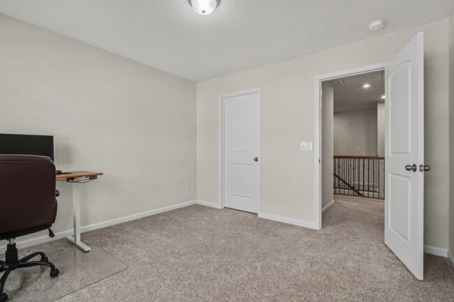 Building Photo - 8109 Overmeadow Ln