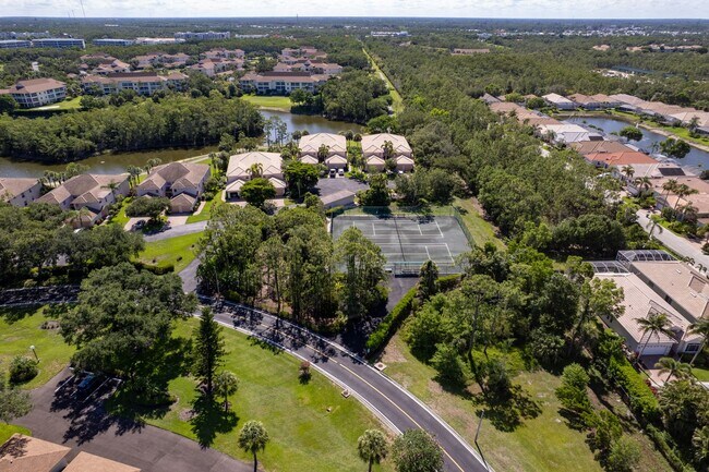 Building Photo - ** RETREAT AT NAPLES ** 3 BED / 2 BATH - C...