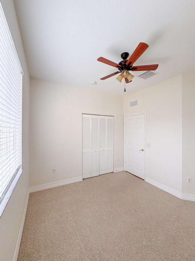 Building Photo - 55 SE Palermo