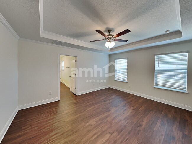 Building Photo - 6162 Little Blf Cir