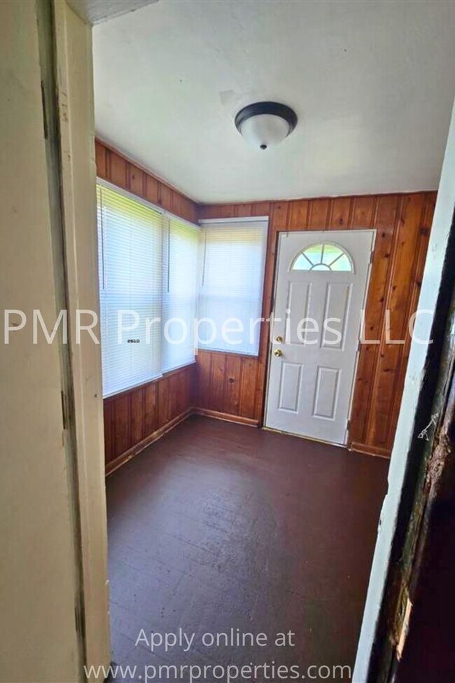Building Photo - 3406 N 28th Ave