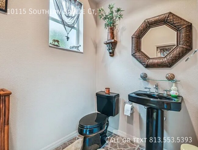 Building Photo - 10115 Southern Breeze Ct