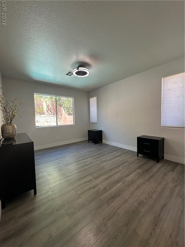 Building Photo - 11106 Evvie Ln