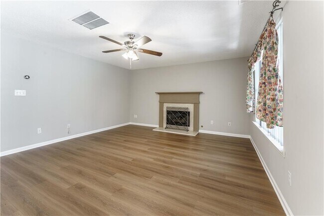 Building Photo - 6535 Glen Pond Trce