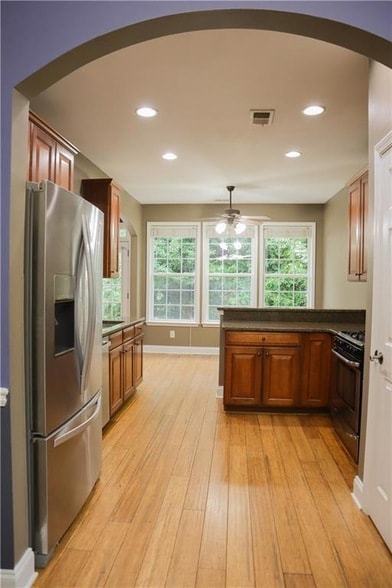 Building Photo - 1526 Lechemin Dr