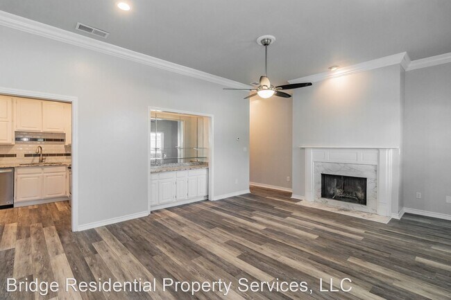 Building Photo - 1 br, 1 bath House - 5023A Birchman Ave.