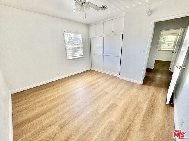 Building Photo - 3713 Selby Ave