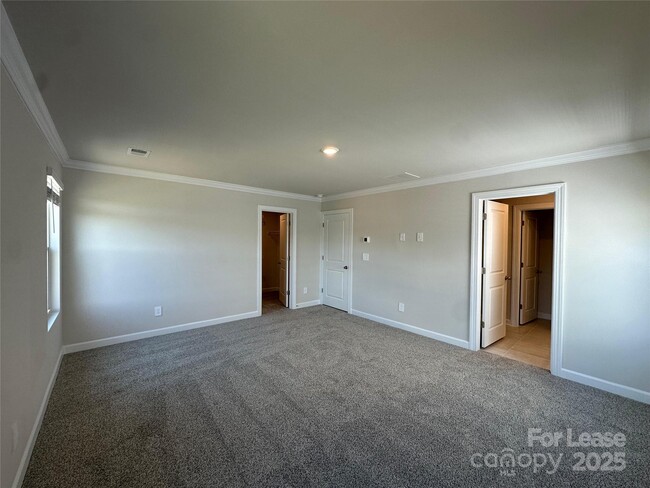 Building Photo - 5030 Kellaher Pl
