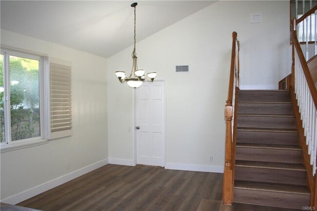 Building Photo - 27582 Cenajo