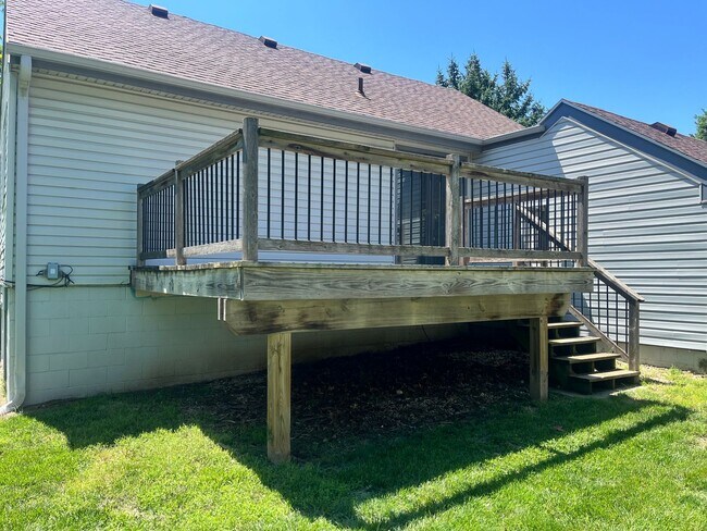 Building Photo - Great home in Millard